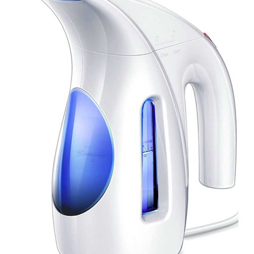 Hand Held Steamer